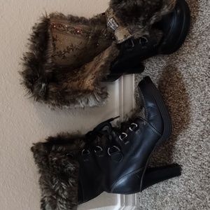 Report 8.5 "Vail" stk heel fur trim leather boots black 2" plus heel